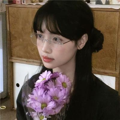 小犬与女孩